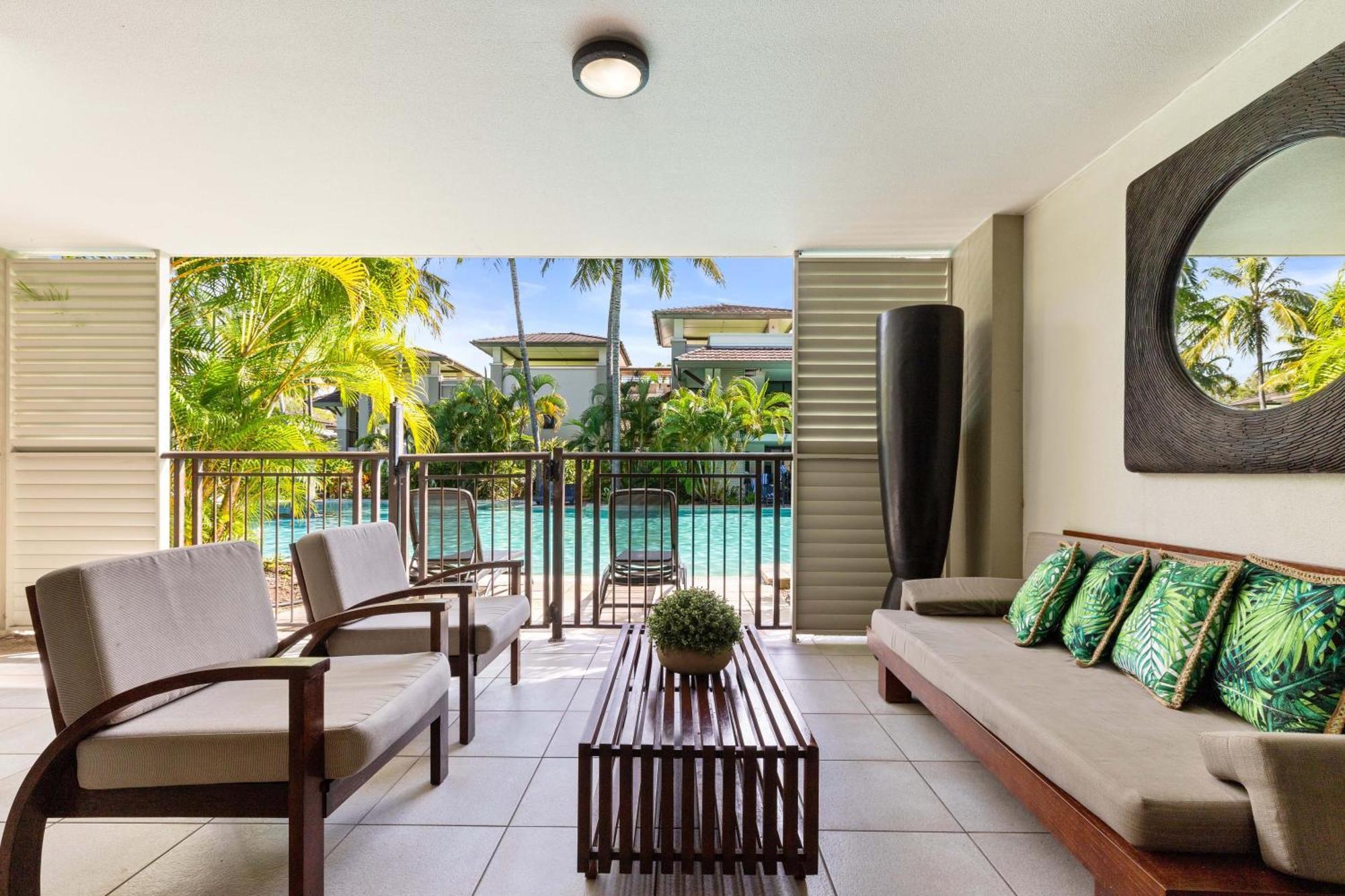 Luxury Apartments At Temple Resort And Spa Port Douglas Rum bild