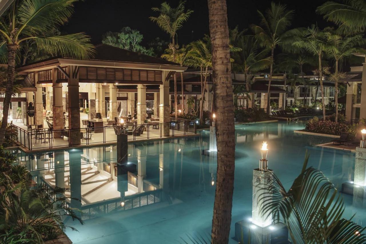Luxury Apartments At Temple Resort And Spa Port Douglas Exteriör bild