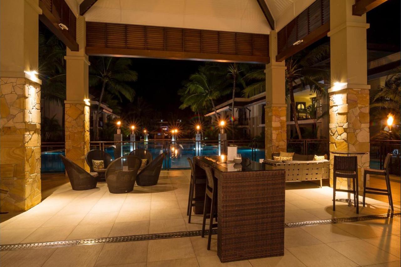 Luxury Apartments At Temple Resort And Spa Port Douglas Exteriör bild