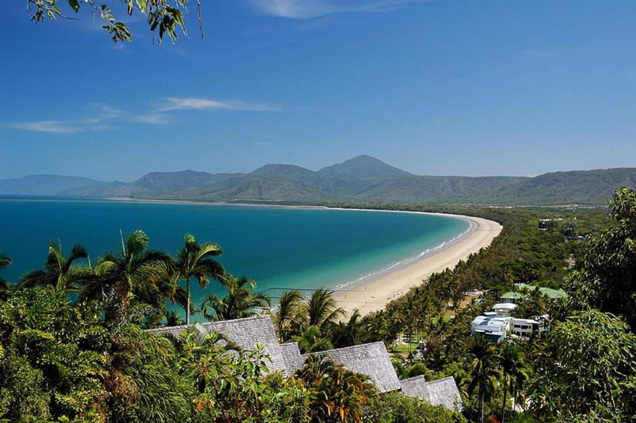 Luxury Apartments At Temple Resort And Spa Port Douglas Exteriör bild